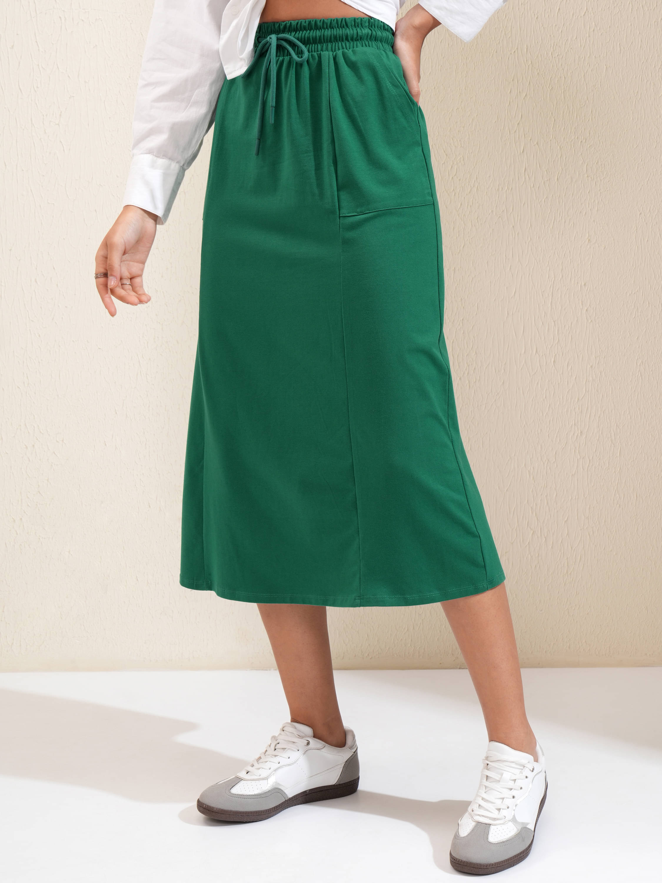     			Tokyo Talkies Green Cotton Blend Women's Flared Skirt ( Pack of 1 )