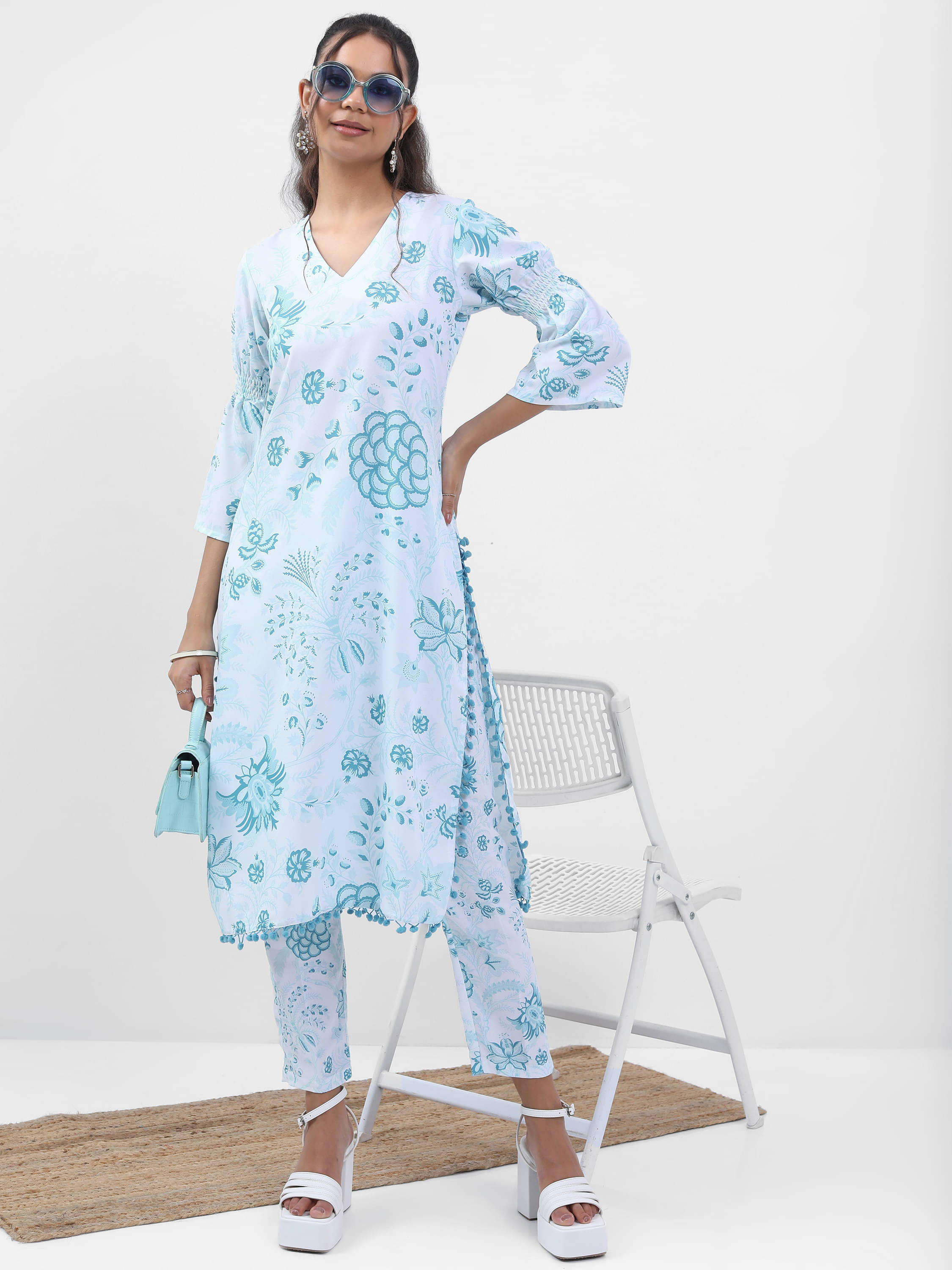 Vishudh Women Polyester Printed Straight Kurti With Pants ( Blue ) Vishudh Women Polyester Printed Straight Kurti With Pants ( Blue )