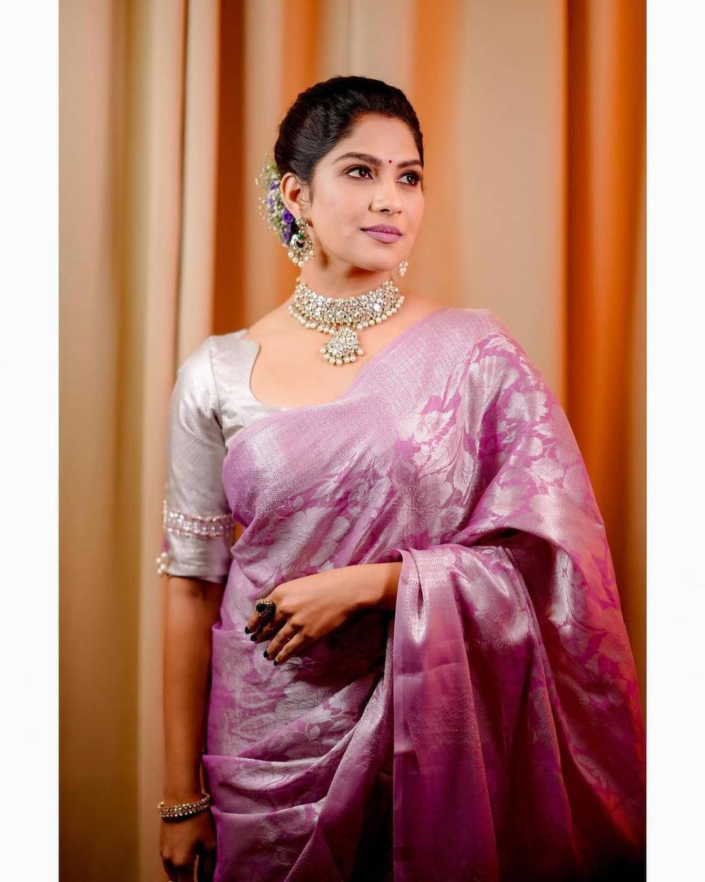     			Bansari Textile Art Silk Embellished Regular Saree With Unstitched Blouse Piece ( Pink )