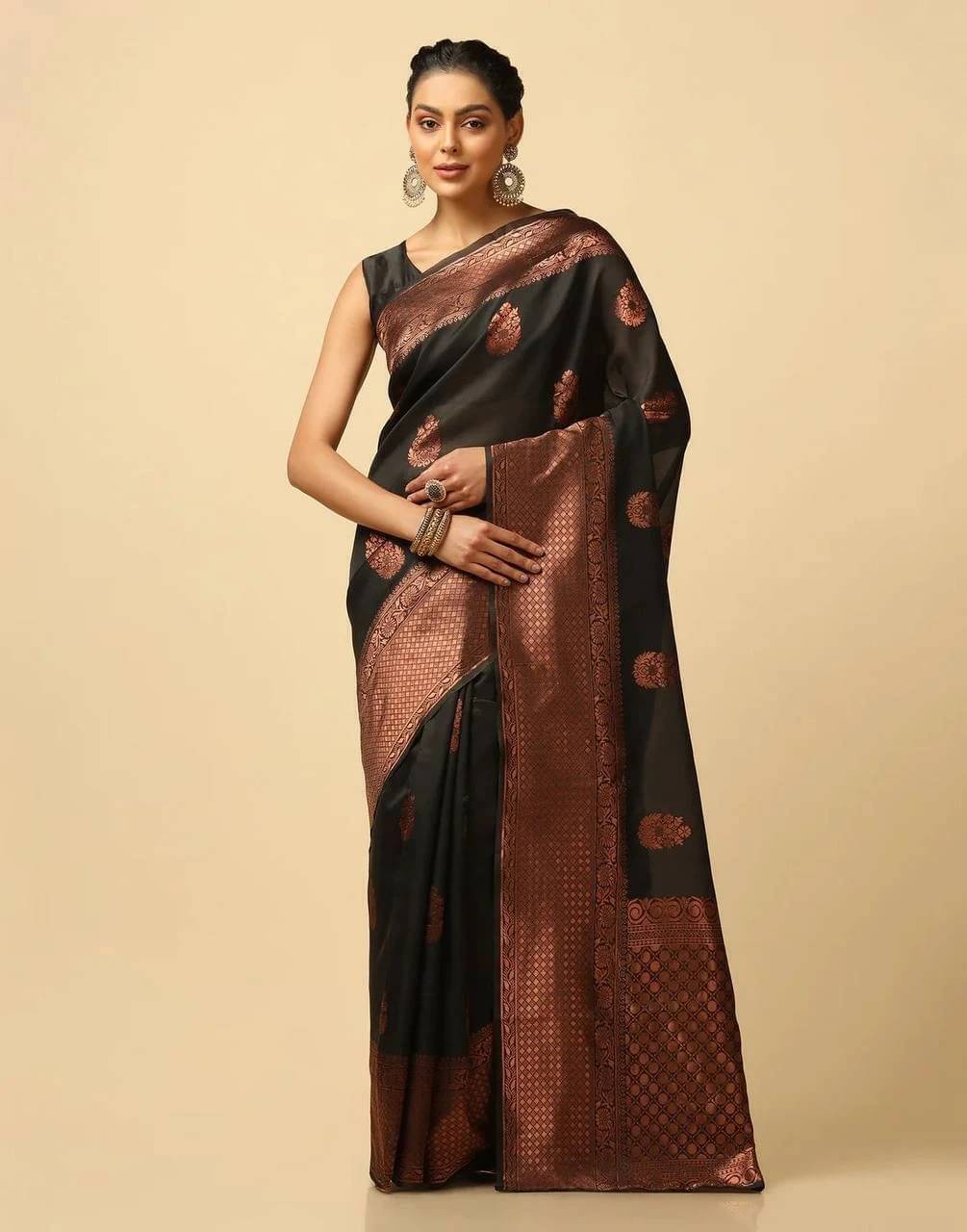 Bansari Textile Art Silk Self Design Banarasi saree With Unstitched Blouse Piece ( Black ) Bansari Textile Art Silk Self Design Banarasi saree With Unstitched Blouse Piece ( Black )
