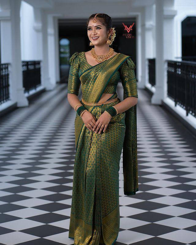 Bansari Textile Art Silk Woven Banarasi saree With Unstitched Blouse Piece ( Green ) Bansari Textile Art Silk Woven Banarasi saree With Unstitched Blouse Piece ( Green )