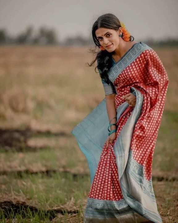 Bansari Textile Jacquard Self Design Kanjeevaram Sarees With Unstitched Blouse Piece ( Multicolor ) Bansari Textile Jacquard Self Design Kanjeevaram Sarees With Unstitched Blouse Piece ( Multicolor )