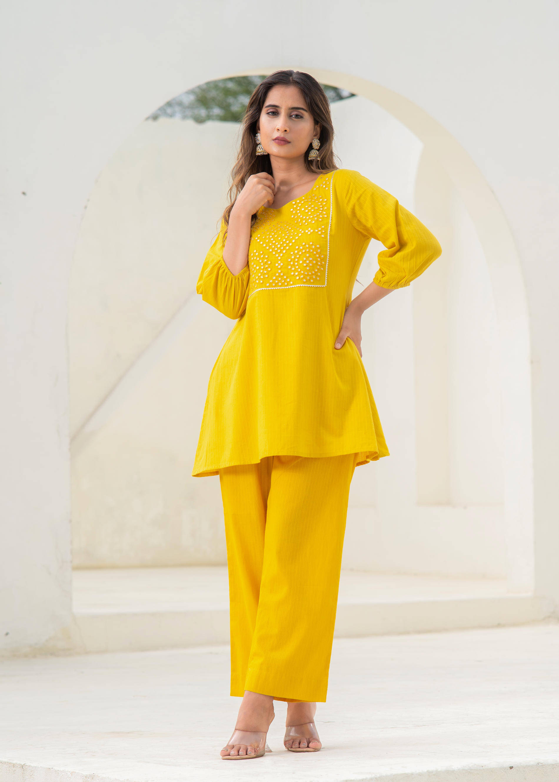     			Juniper Women Embroidered Tunic With Trousers Co-Ord Set ( Mustard )
