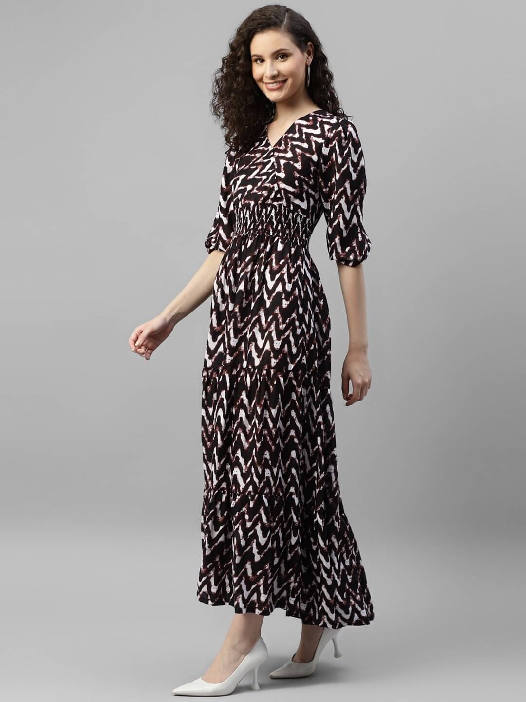     			RAIYANI FASHION Women Crepe Printed Fit & Flare Dress ( Brown )