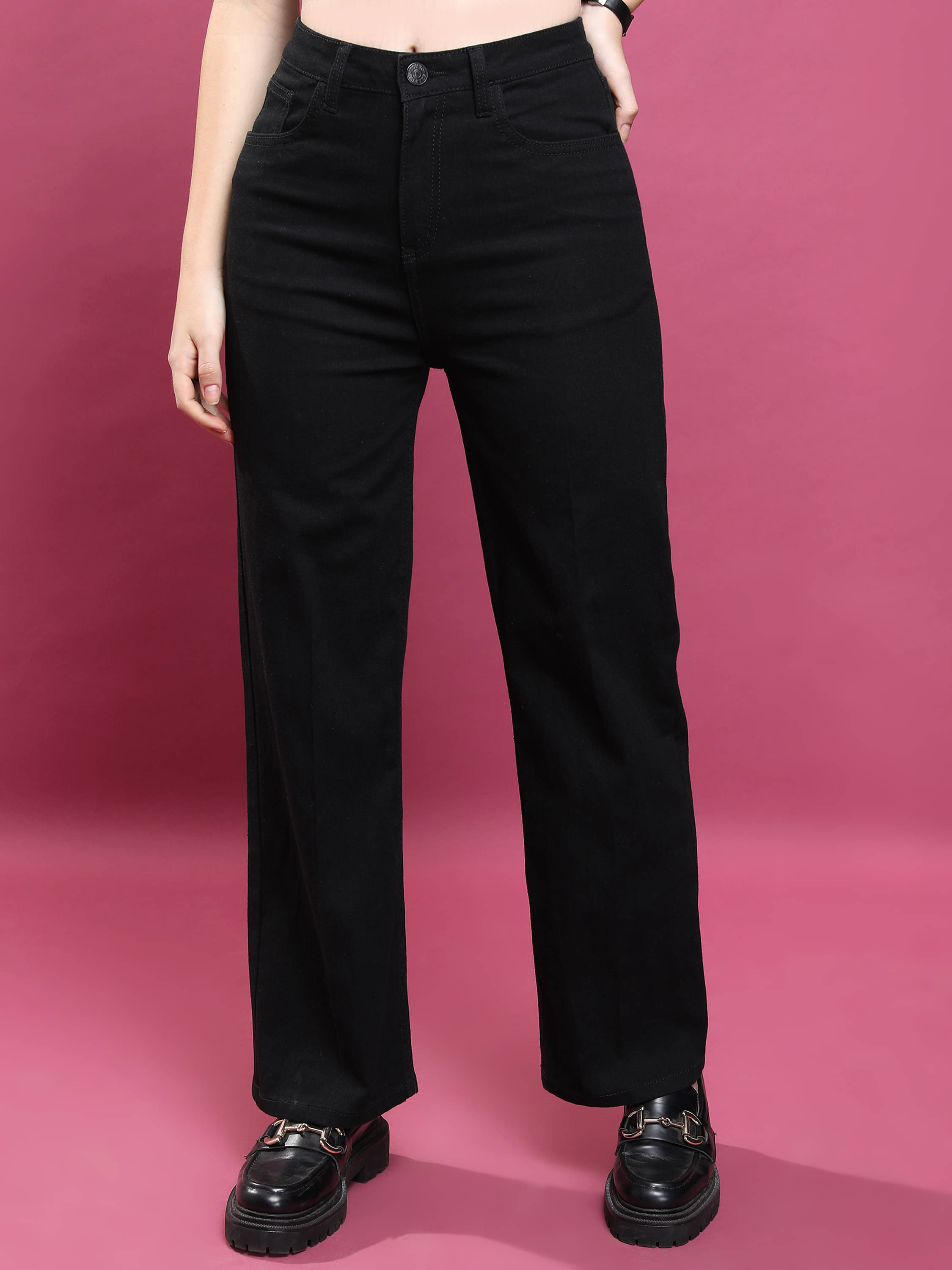     			Tokyo Talkies Women's Flared Mid-Rise Jeans ( Black )