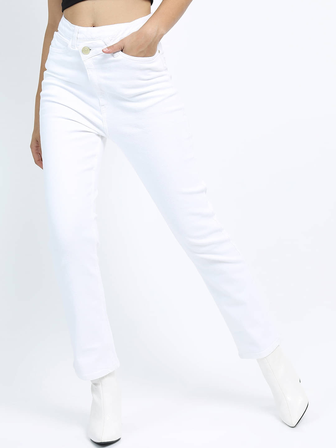    			Tokyo Talkies Women's Flared Mid-Rise Jeans ( White )