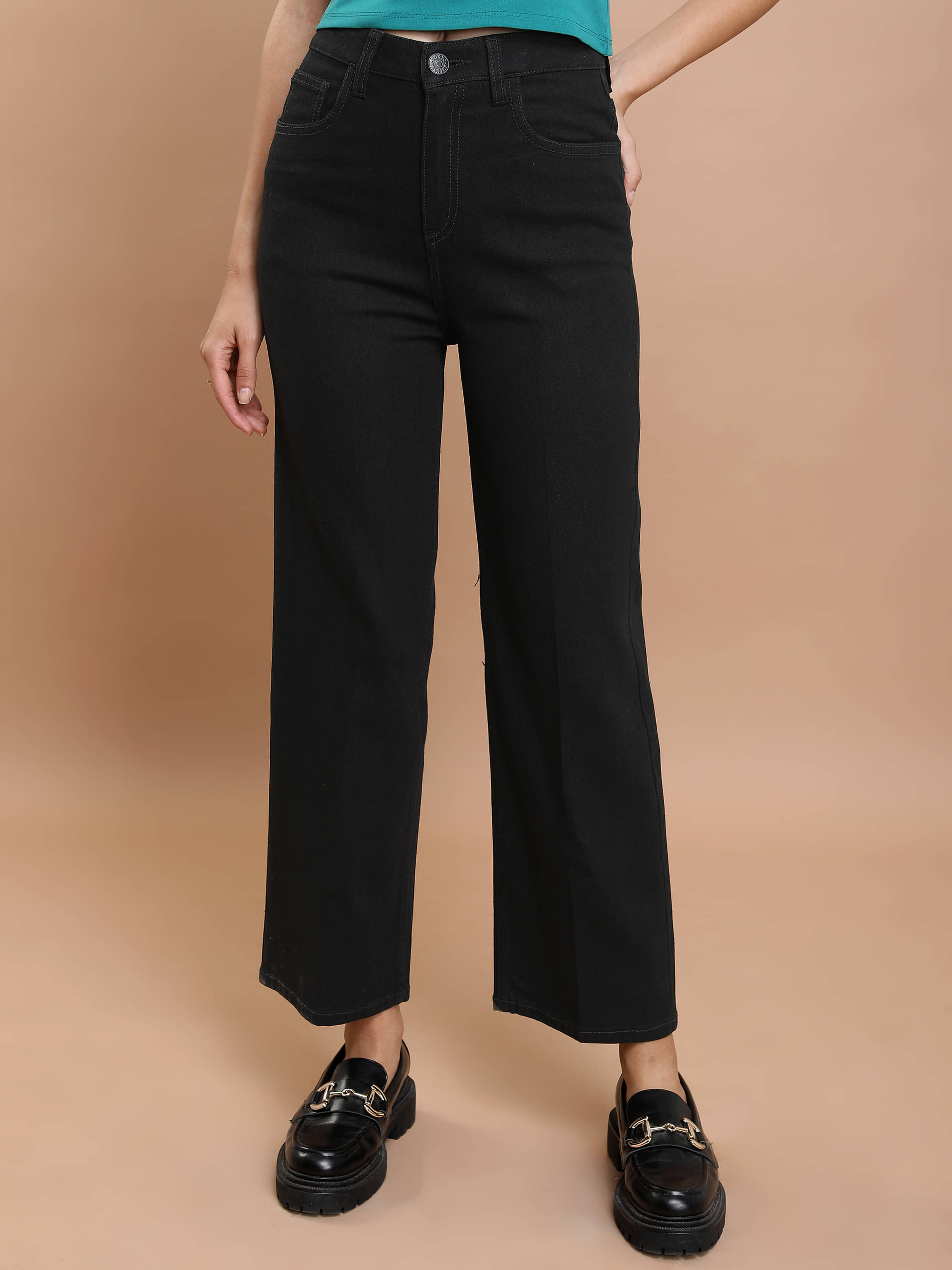     			Tokyo Talkies Women's Flared Mid-Rise Jeans ( Black )