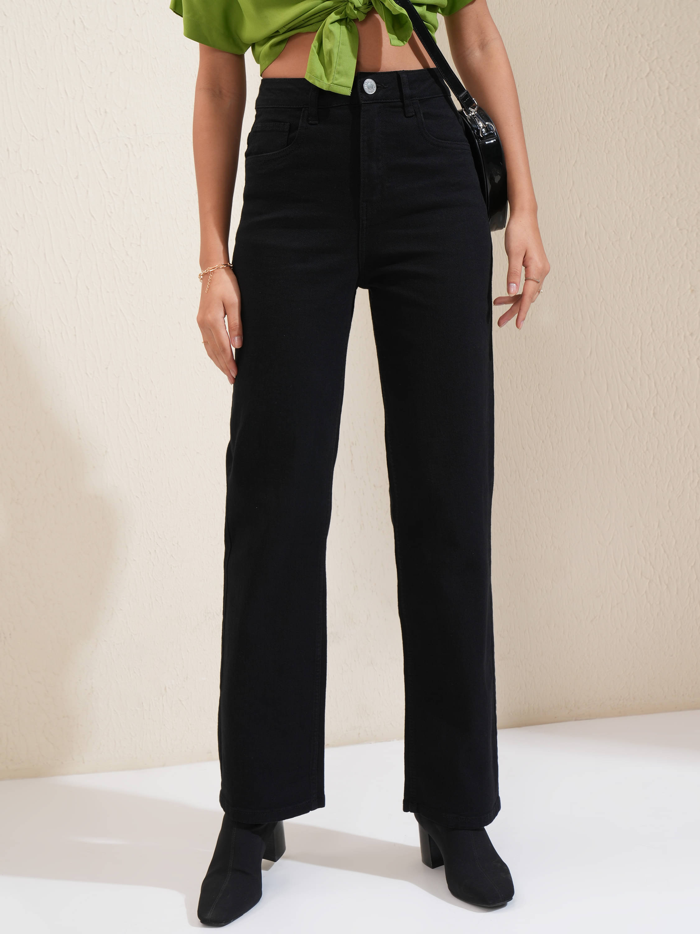 Tokyo Talkies Women's Straight Fit Mid-Rise Jeans ( Black ) Tokyo Talkies Women's Straight Fit Mid-Rise Jeans ( Black )