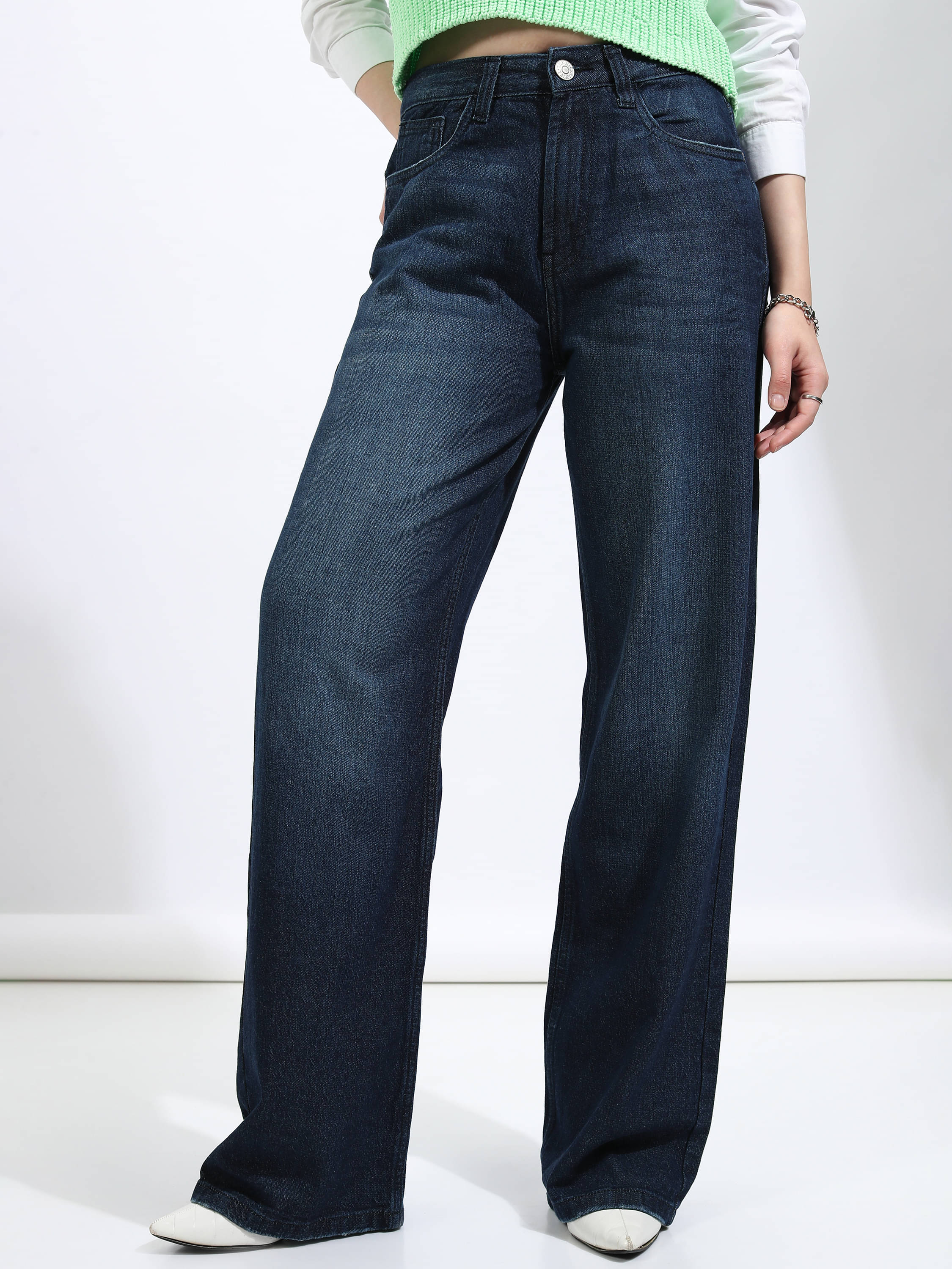     			Tokyo Talkies Women's Straight Fit Mid-Rise Jeans ( Blue )