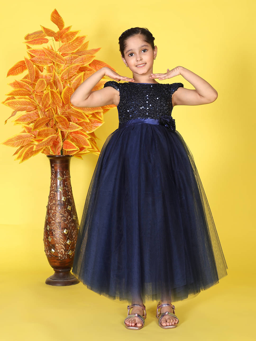 Toy Balloon Kids Sequin Gown For Girls ( Pack of 1 , Navy Blue )     			Toy Balloon Kids Sequin Gown For Girls ( Pack of 1 , Navy Blue )