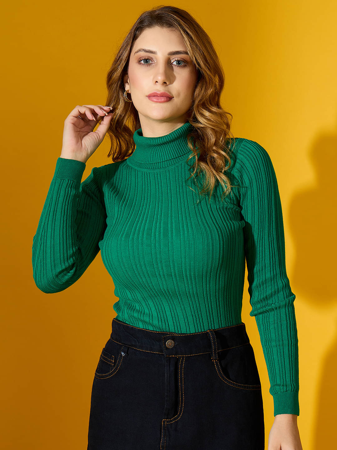     			98 Degree North Women Cotton High Neck Pullover ( Green )