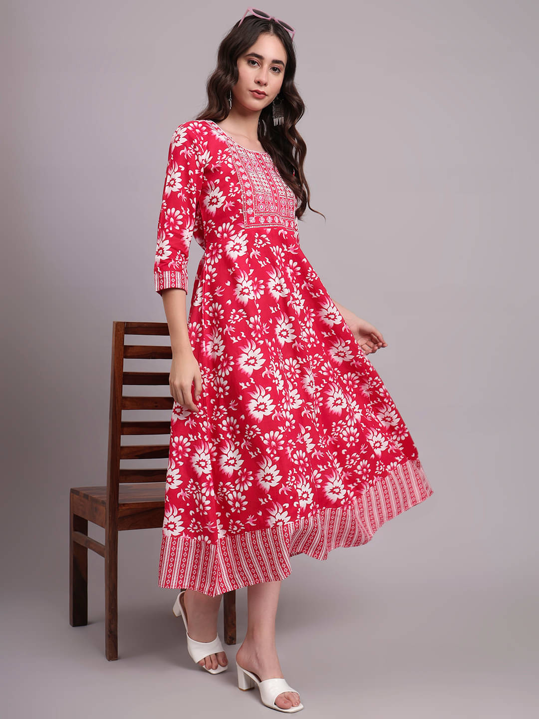     			Angkor Women Rayon Printed Anarkali Kurti ( red )
