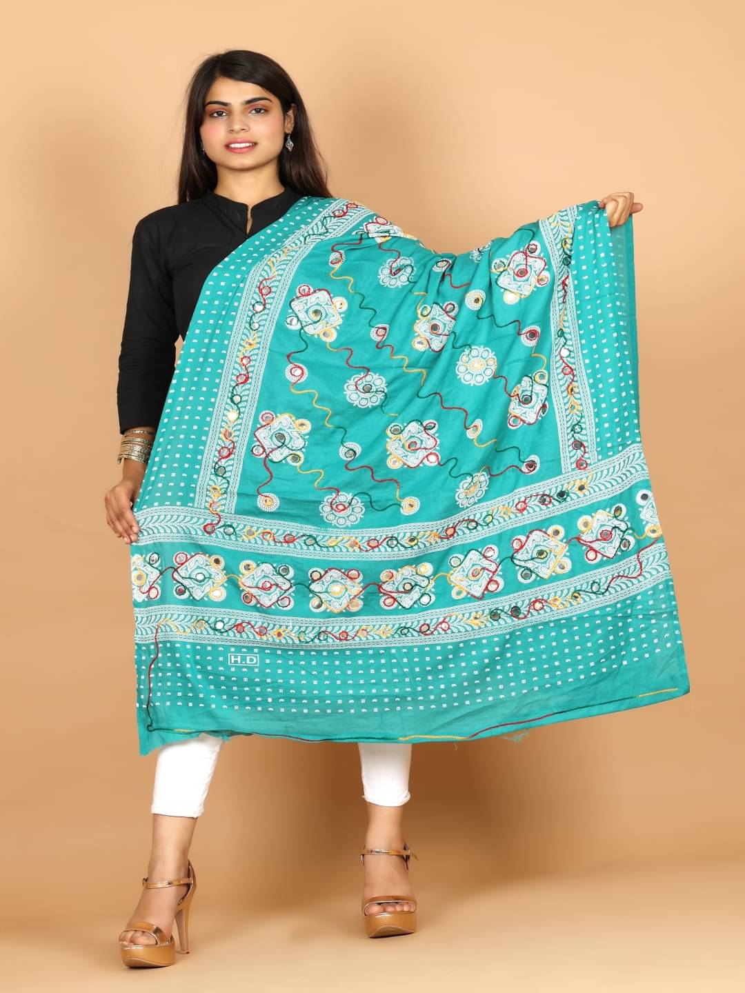     			Anjaneya Creations Women Cotton Blend Dupatta ( Green , Pack of 1 )