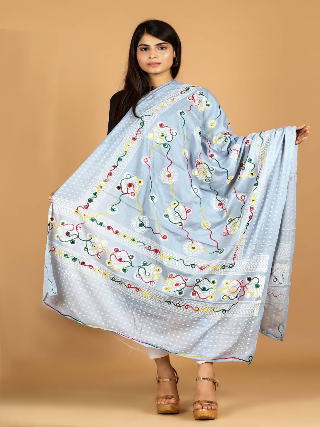     			Anjaneya Creations Women Cotton Blend Dupatta ( Light Grey , Pack of 1 )