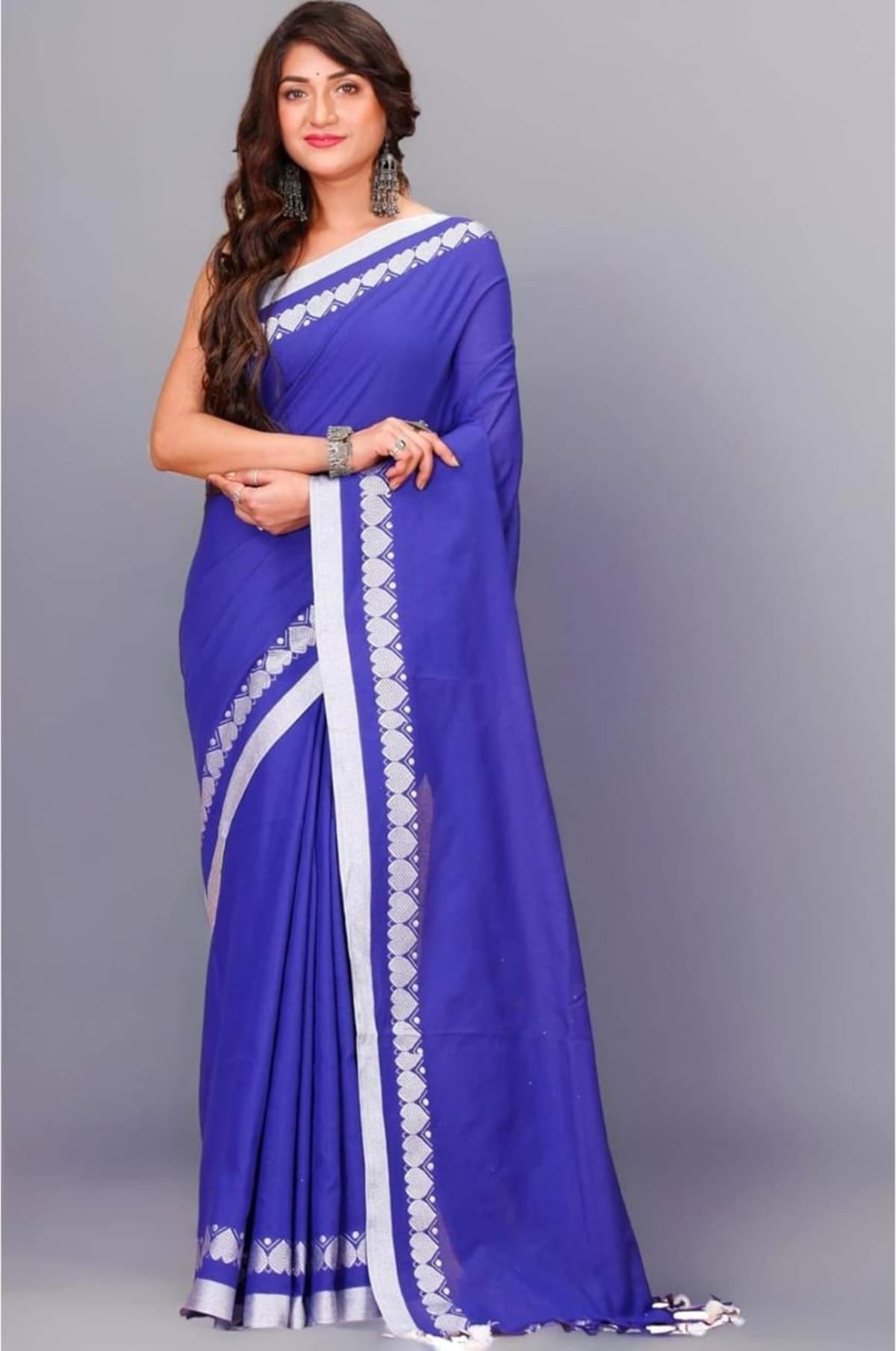     			BRYNBRIT Cotton Blend Embellished Chanderi saree With Unstitched Blouse Piece ( Blue )