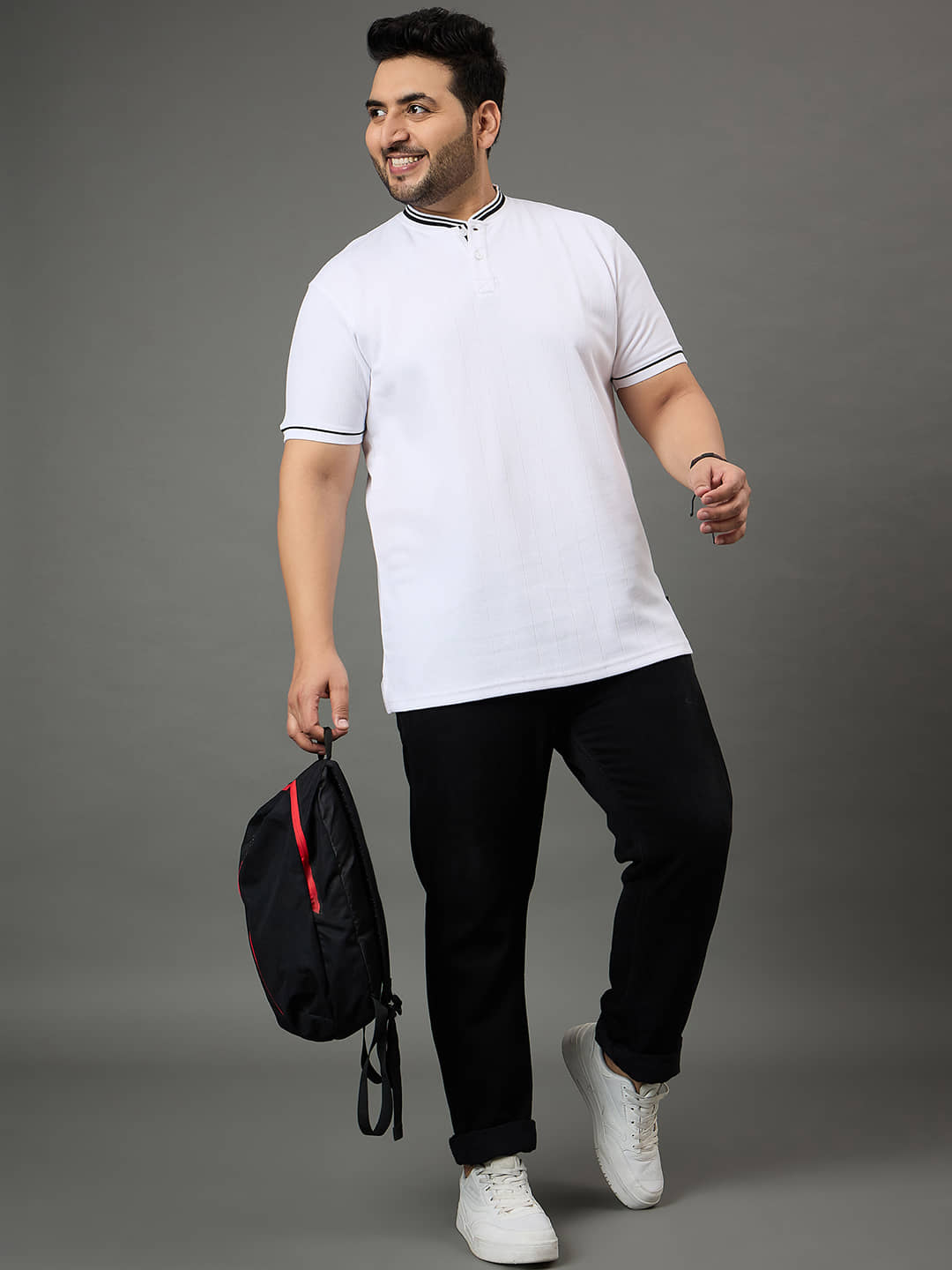 Club York Men Cotton Blend Regular Fit Solid T-Shirt ( White )