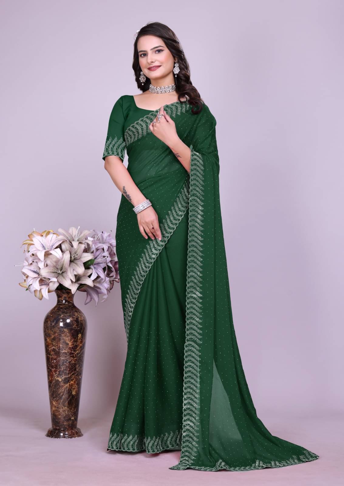 Honey Creation Georgette Printed Regular Saree With Unstitched Blouse Piece ( Green ) Honey Creation Georgette Printed Regular Saree With Unstitched Blouse Piece ( Green )