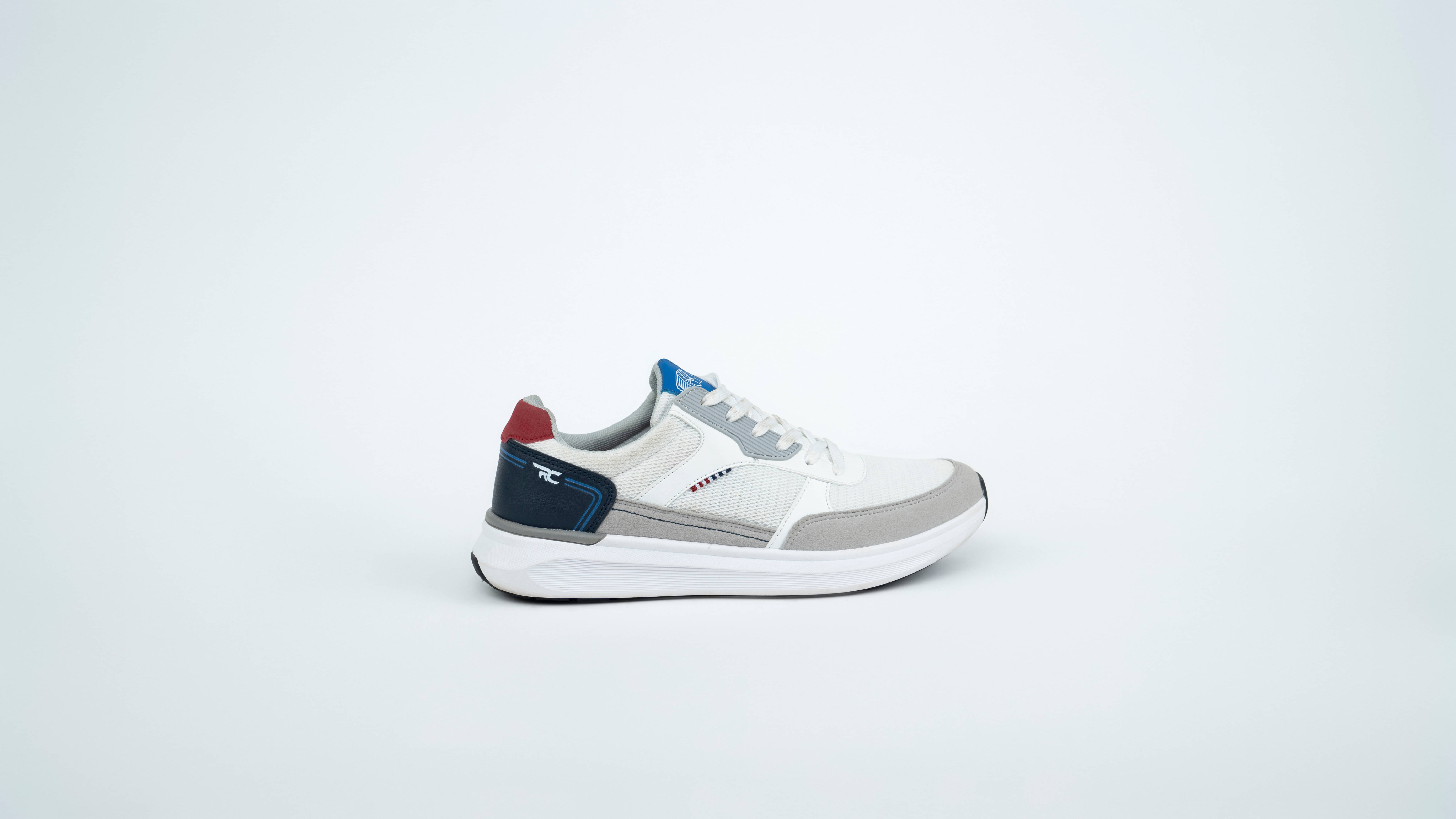     			Red Chief C6006 White Men's Sports Running Shoes