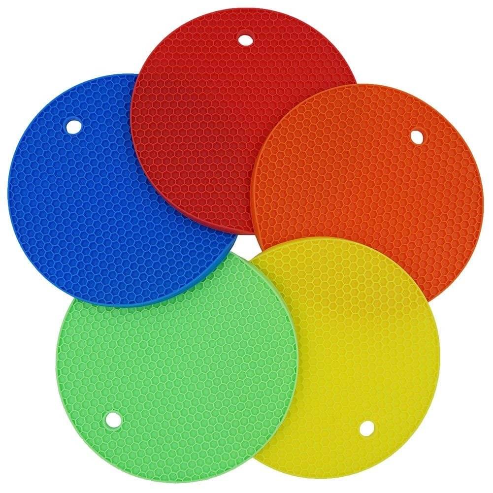 Silicone Heat Resistant Round 17 cm Trivets Mat (Random Colour ) - Pack of 5 Silicone Heat Resistant Round 17 cm Trivets Mat (Random Colour ) - Pack of 5