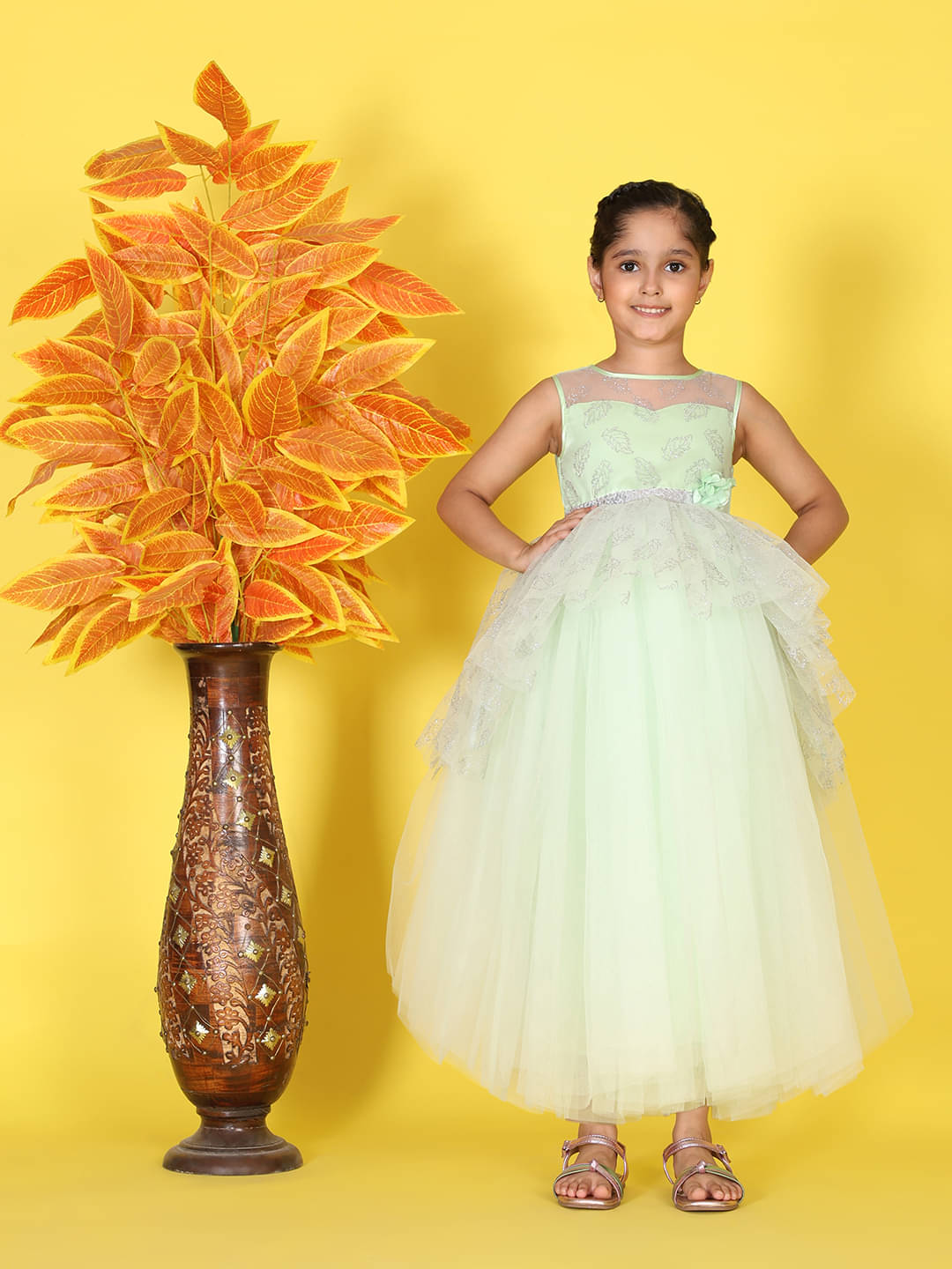     			Toy Balloon Kids Net Gown For Girls ( Pack of 1 , Light Green )