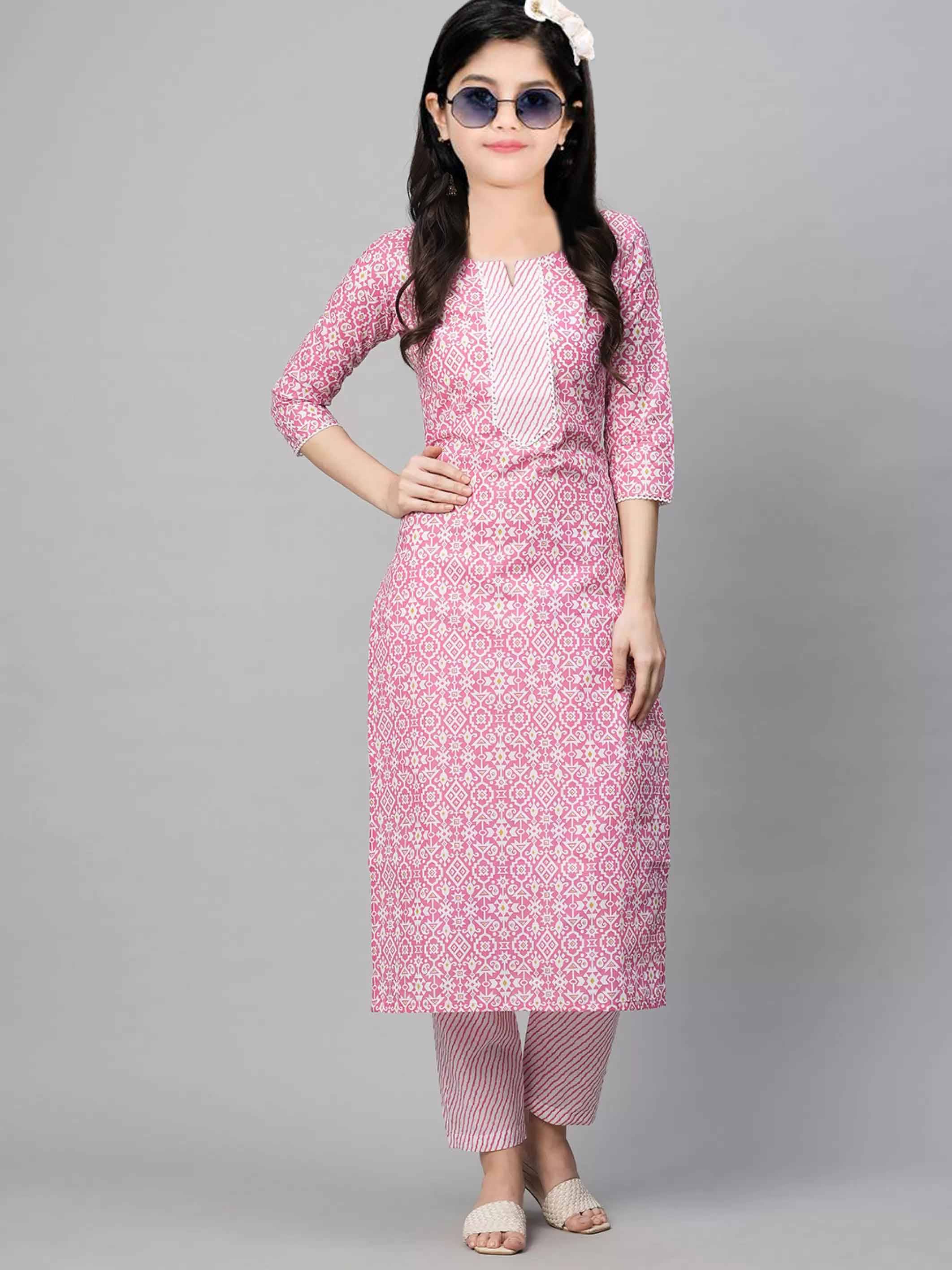     			Various Vault Girls Cotton Blend Kurti with Pants ( Pack of 1 , Pink )