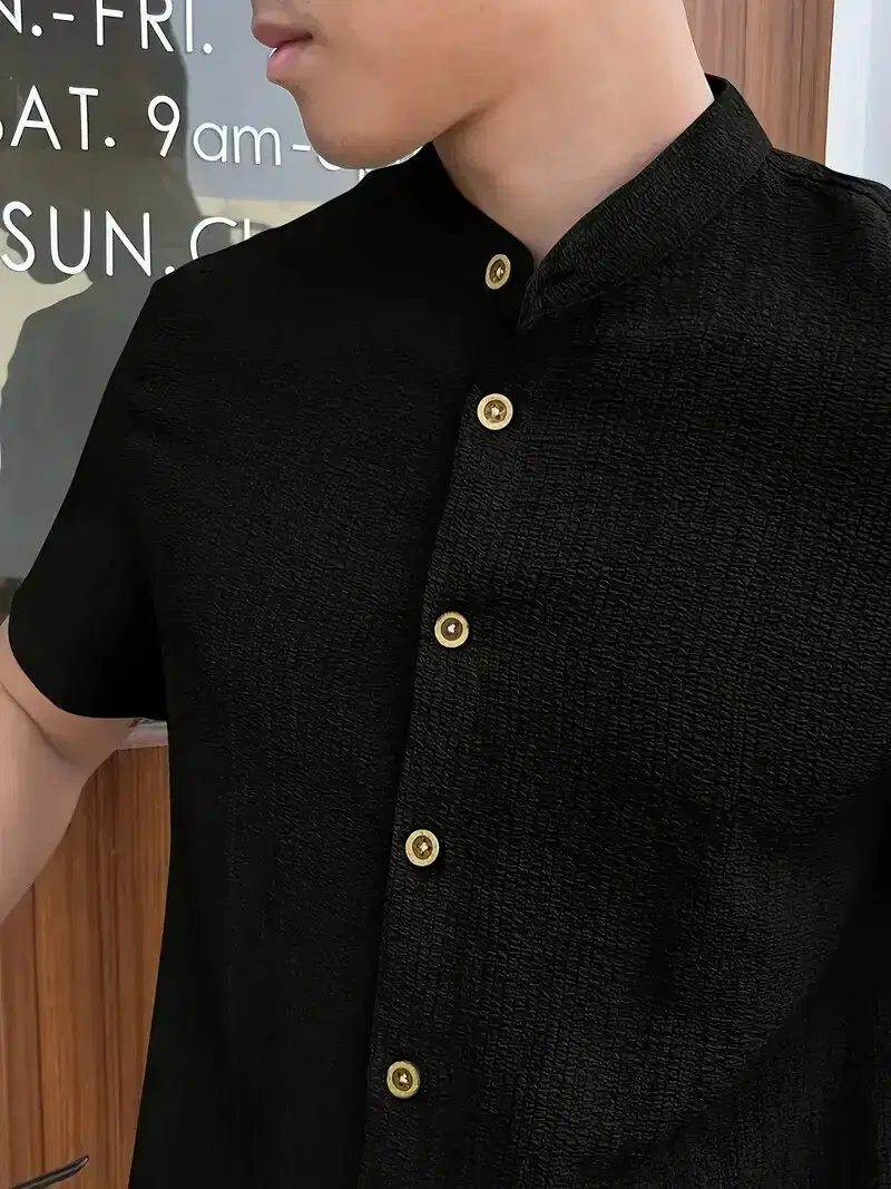     			FABRIPPLE Polyester Regular Fit Popcorn Textured Half Sleeves Men's Casual Shirt - Black ( Pack of 1 )