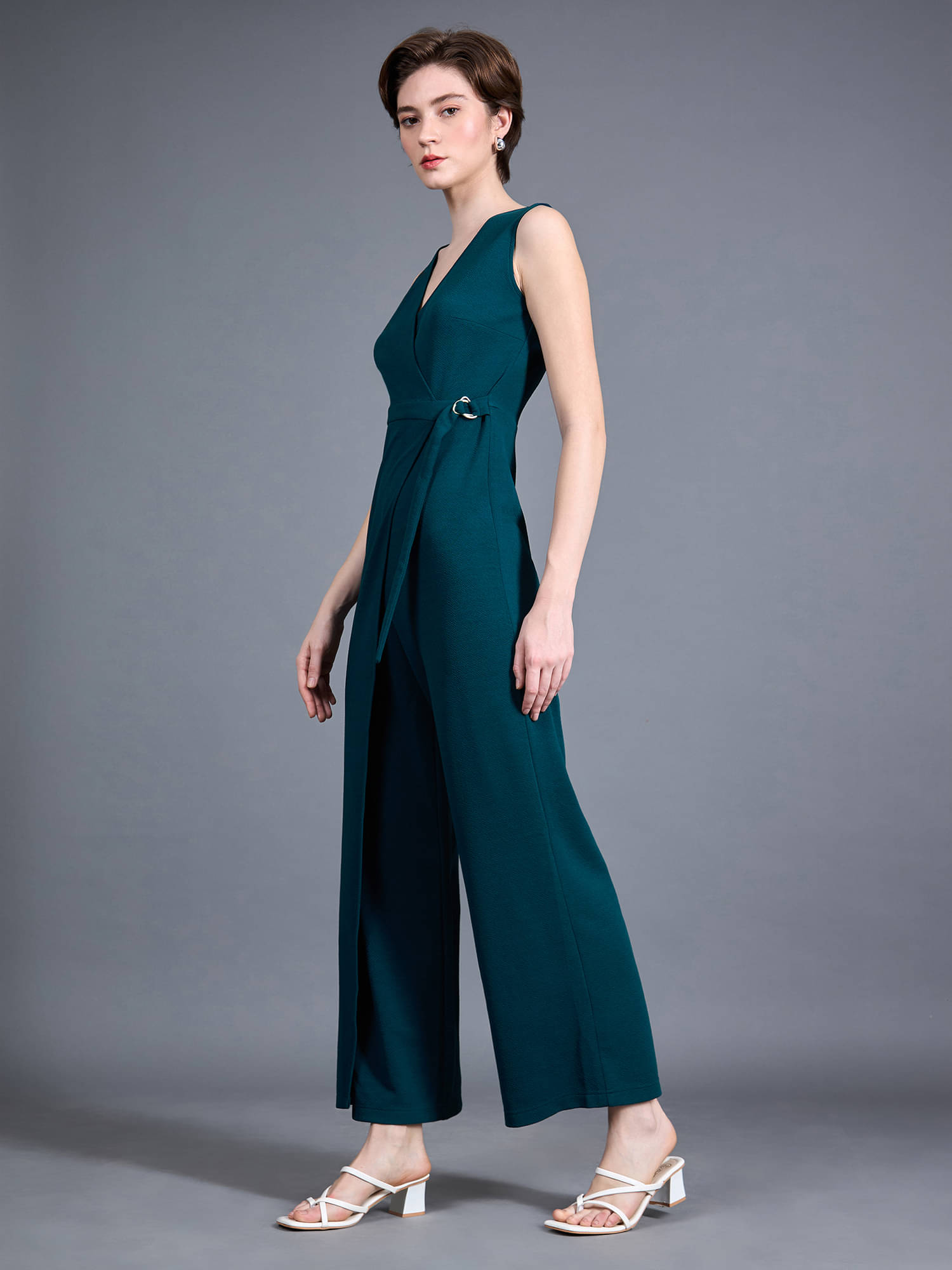 Miss Chase Women Printed Polyester Jumpsuit ( Teal ) Miss Chase Women Printed Polyester Jumpsuit ( Teal )