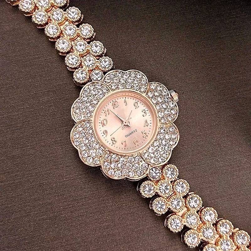     			Renaissance Traders Rose Gold Metal Analog Womens Watch