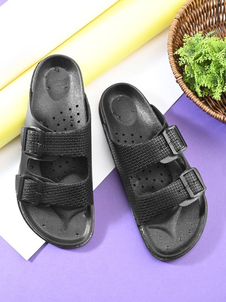     			Sir Corbett Black Men's Daily Slipper