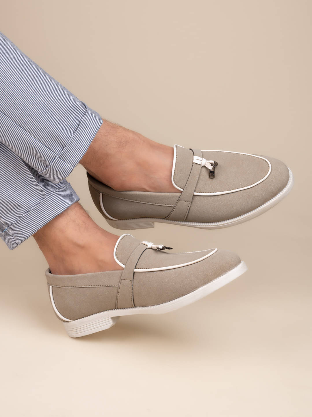     			Sneaklab Gray Men's Slip on Shoes