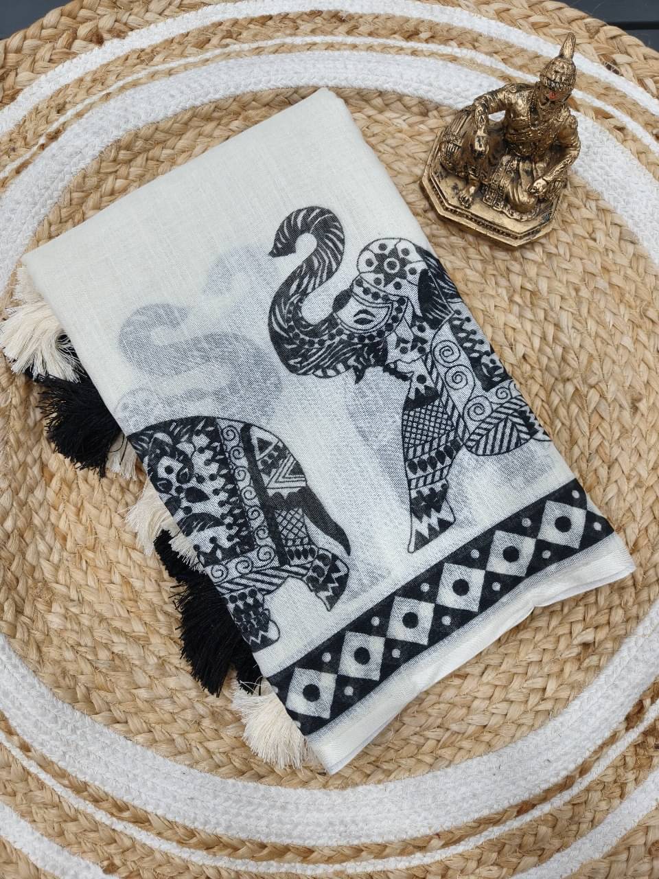 supalee Tex Linen Printed Regular Saree With Unstitched Blouse Piece ( Multicolor 2 ) supalee Tex Linen Printed Regular Saree With Unstitched Blouse Piece ( Multicolor 2 )