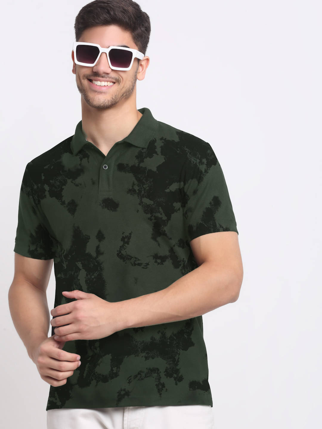 AIN6 Men Cotton Blend Regular Fit Printed Polo T Shirt ( Olive )     			AIN6 Men Cotton Blend Regular Fit Printed Polo T Shirt ( Olive )
