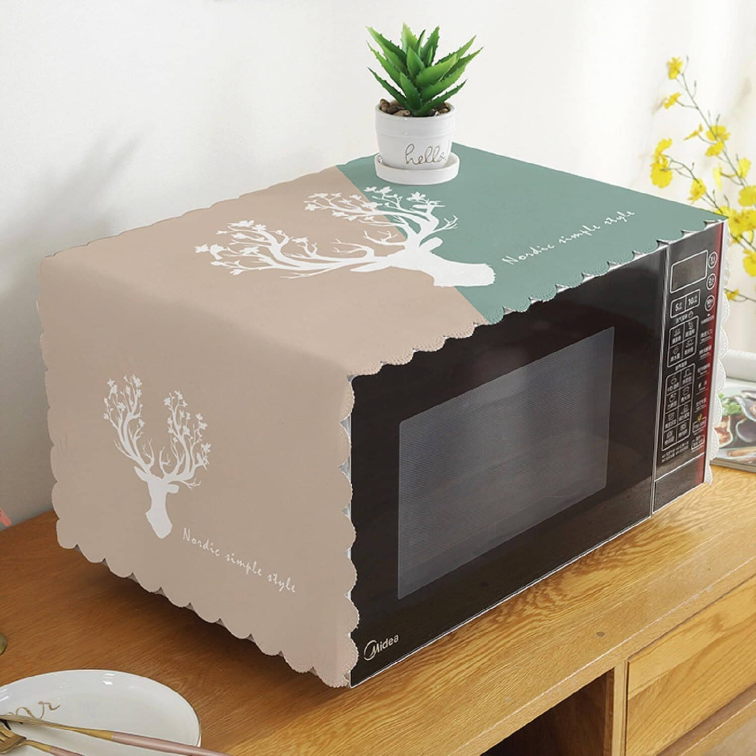 CASA FURNISHING Single Polyester Beige Microwave Oven Cover - 29L & above     			CASA FURNISHING Single Polyester Beige Microwave Oven Cover - 29L & above