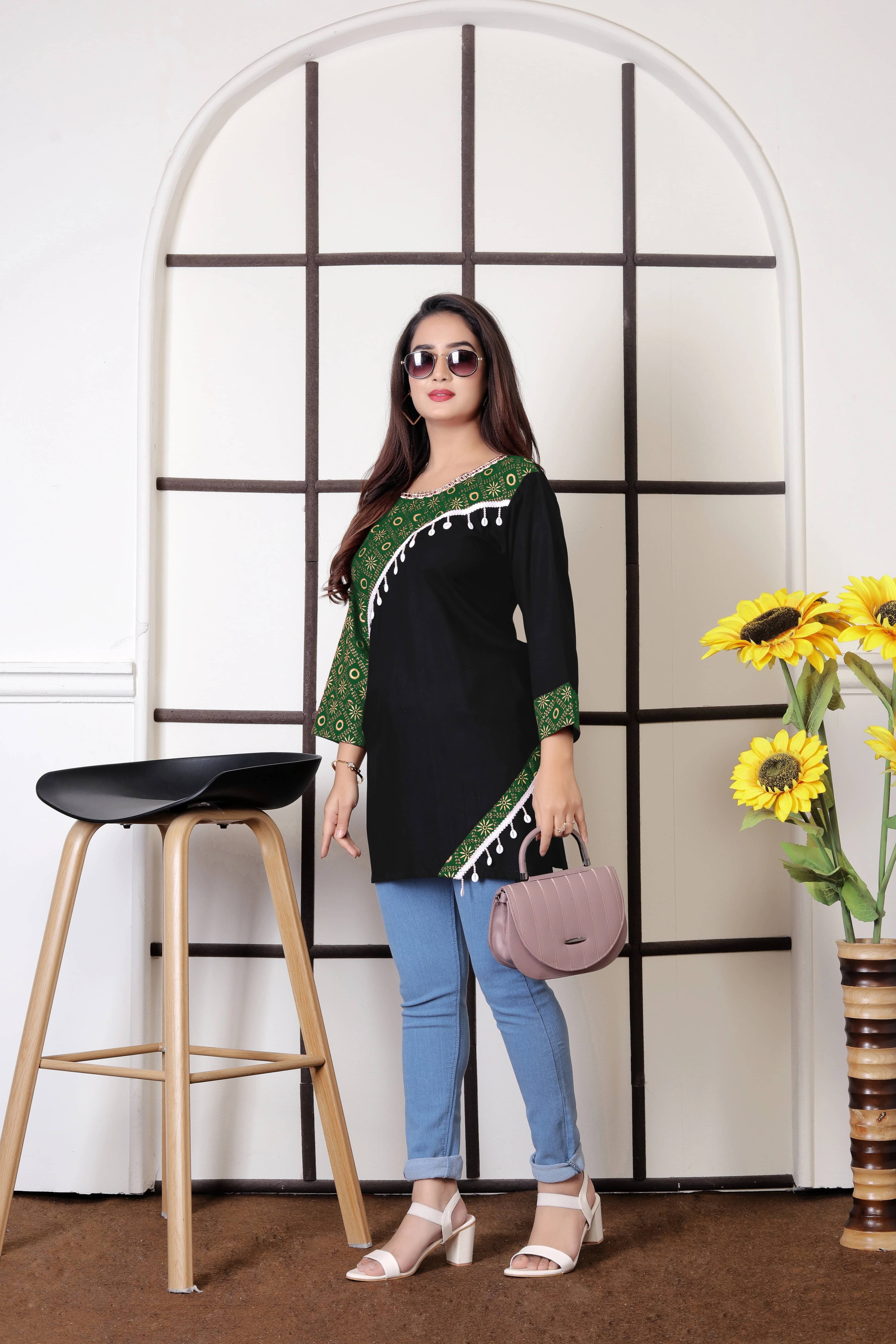     			FULPARI Women Viscose Self Design A-line Kurti ( Multicolor2 )