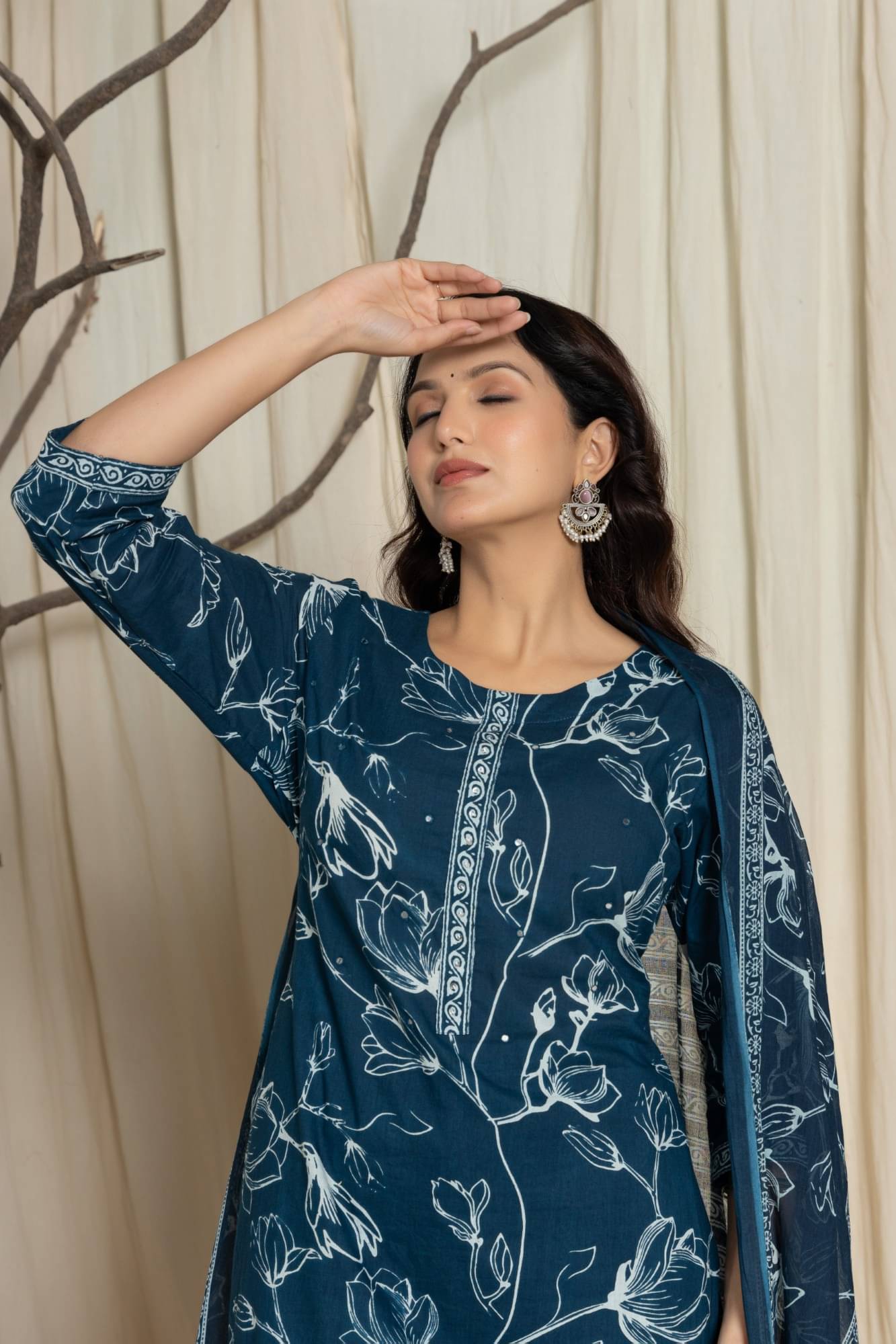 Flavia Creation Women Cotton Printed Straight Kurti With Palazzo ( Blue )     			Flavia Creation Women Cotton Printed Straight Kurti With Palazzo ( Blue )