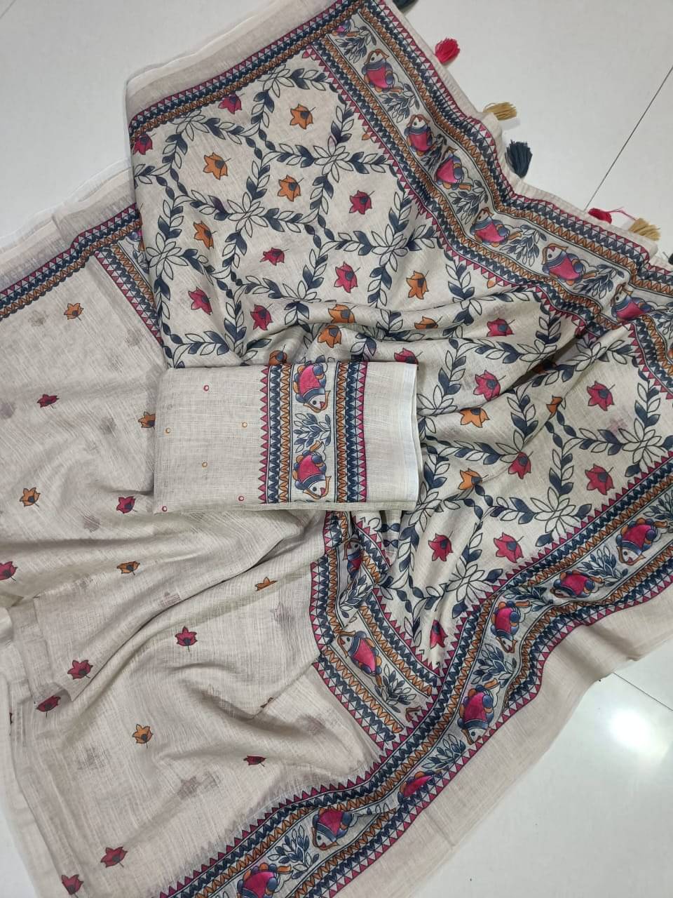 Kalpana Creation Linen Printed Regular Saree With Unstitched Blouse Piece ( Multicolor 2 ) Kalpana Creation Linen Printed Regular Saree With Unstitched Blouse Piece ( Multicolor 2 )