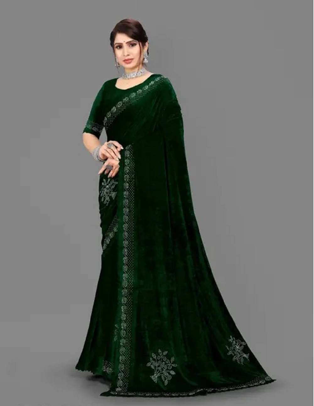 PALKAANO Velvet Solid Regular Saree With Unstitched Blouse Piece ( Green ) PALKAANO Velvet Solid Regular Saree With Unstitched Blouse Piece ( Green )