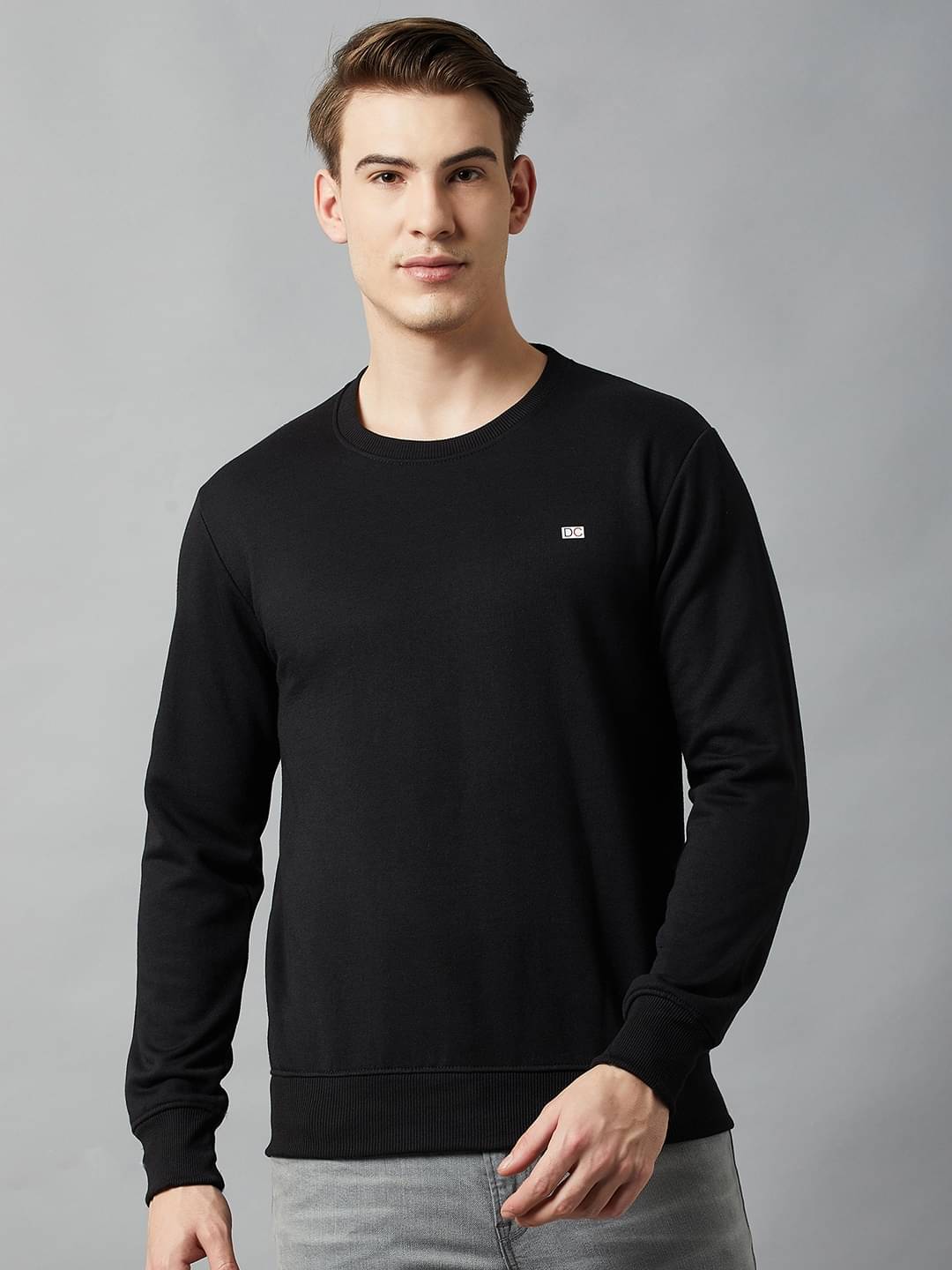Promount Fleece Round Neck Men's Sweatshirt - Black ( Pack of 1 )     			Promount Fleece Round Neck Men's Sweatshirt - Black ( Pack of 1 )