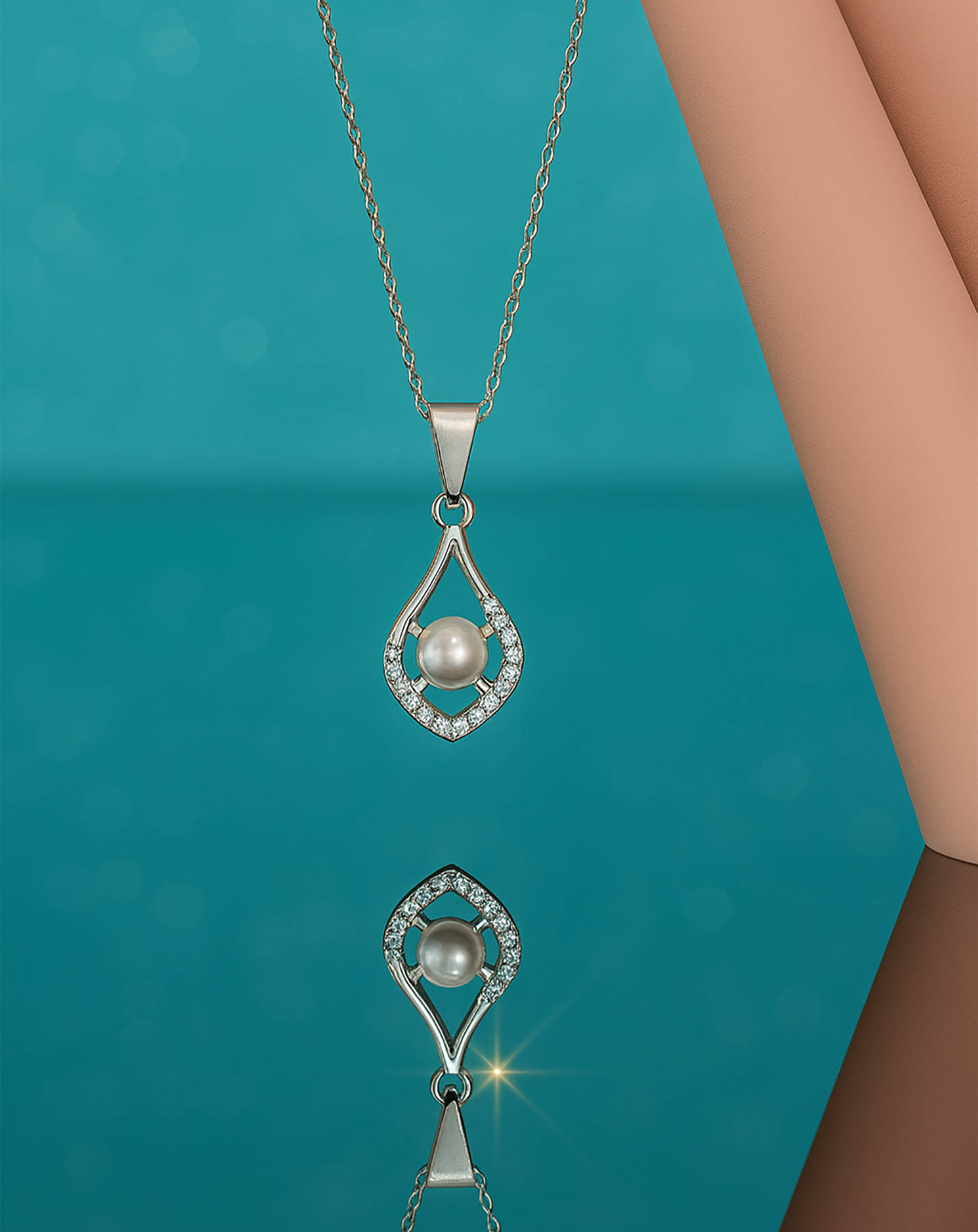     			RANEM Blue Pendant ( Pack of 1 )