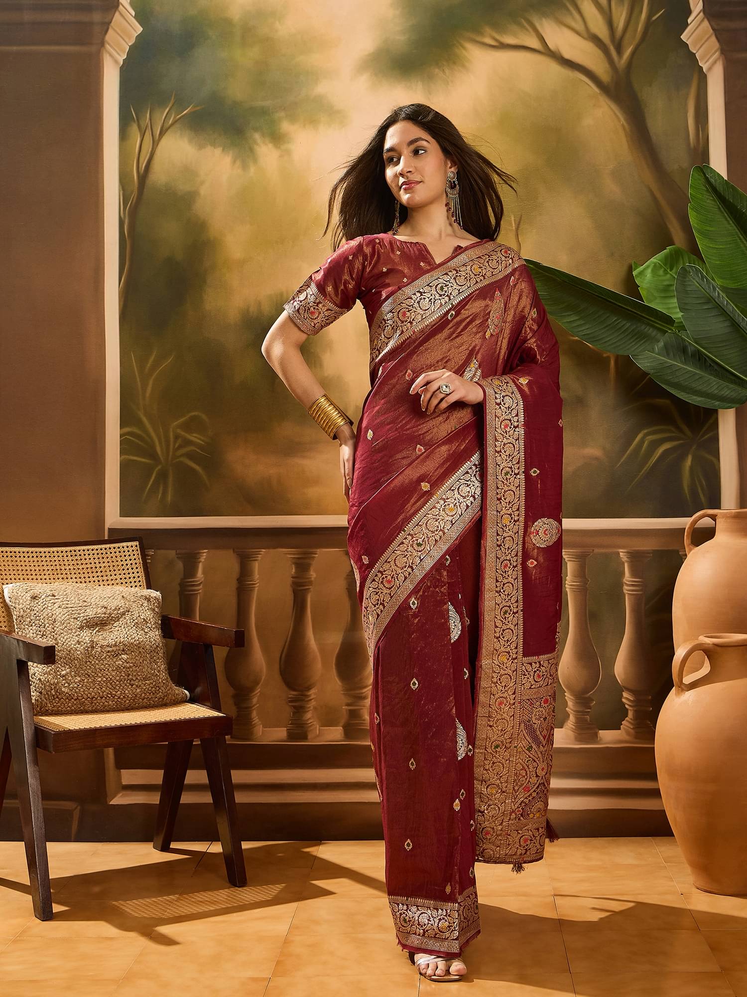 Shree Mahantam Shimmer Embellished Banarasi saree With Unstitched Blouse Piece ( Maroon ) Shree Mahantam Shimmer Embellished Banarasi saree With Unstitched Blouse Piece ( Maroon )