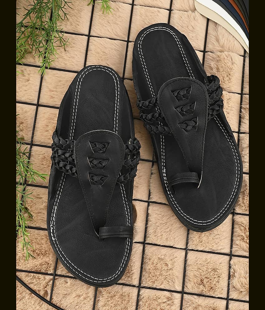 Anjaneya Creations Black Men's Kolhapuris - Ethnic Shoes | Buy online on ZillyBuy