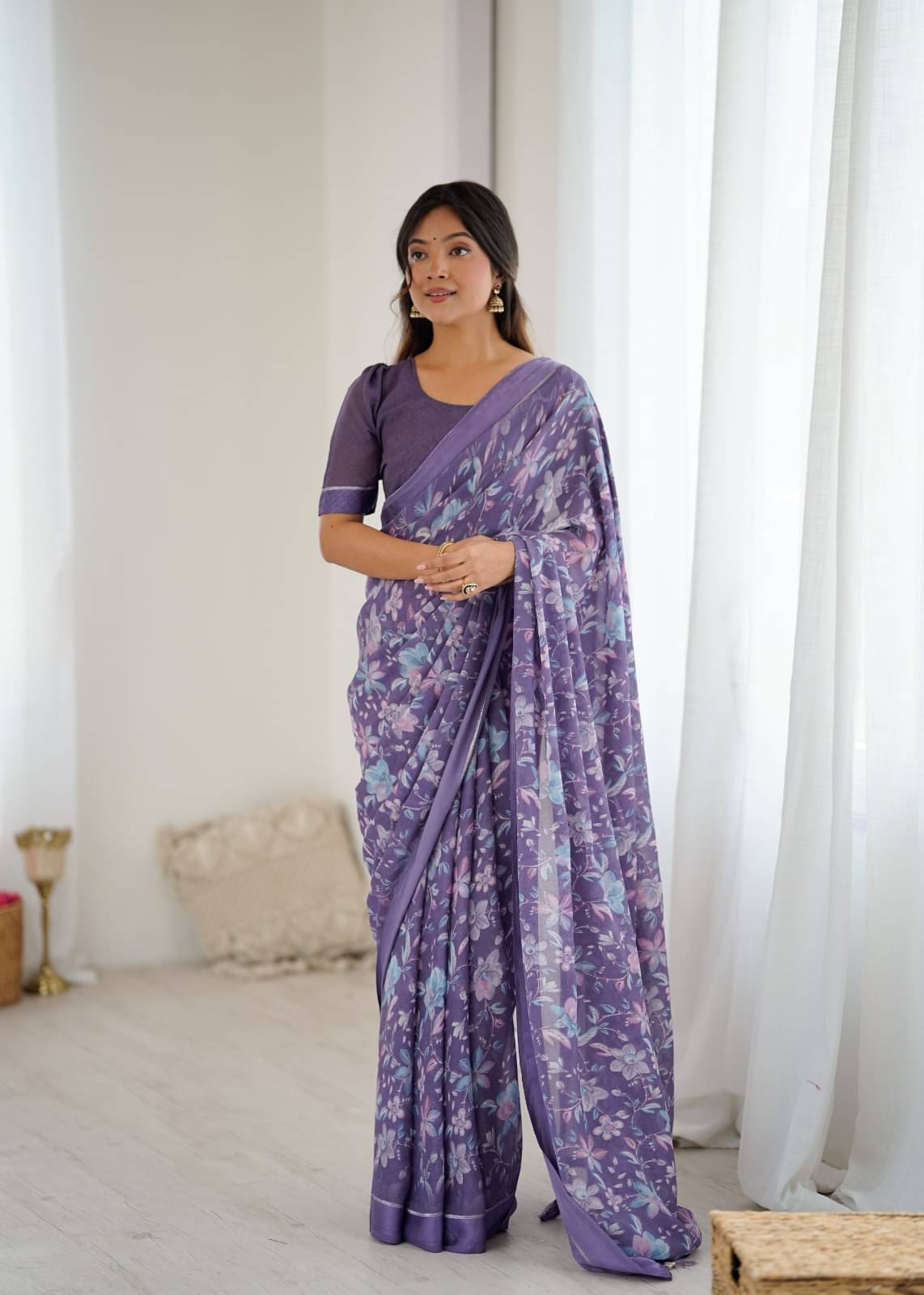 BLEESBURY Chiffon Printed Regular Saree With Unstitched Blouse Piece ( Lavender ) BLEESBURY Chiffon Printed Regular Saree With Unstitched Blouse Piece ( Lavender )