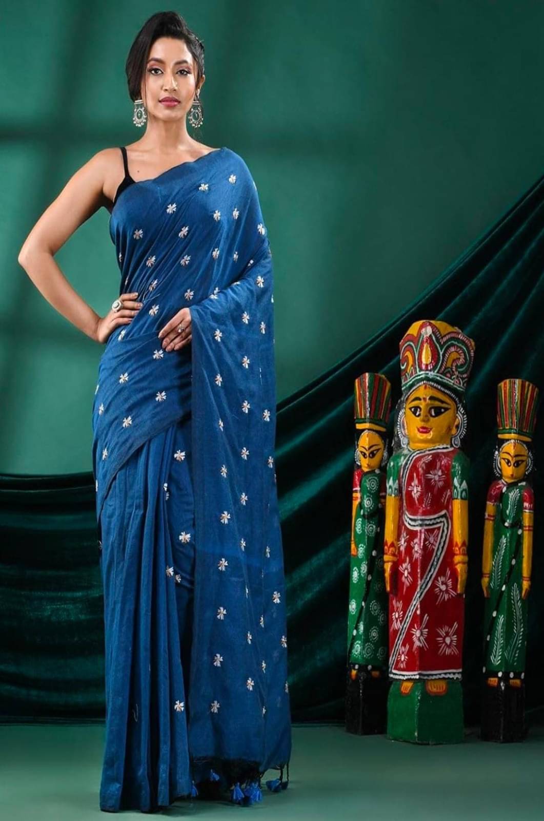     			BRYNBRIT Cotton Blend Embroidered Chanderi saree With Unstitched Blouse Piece ( LightBLue )