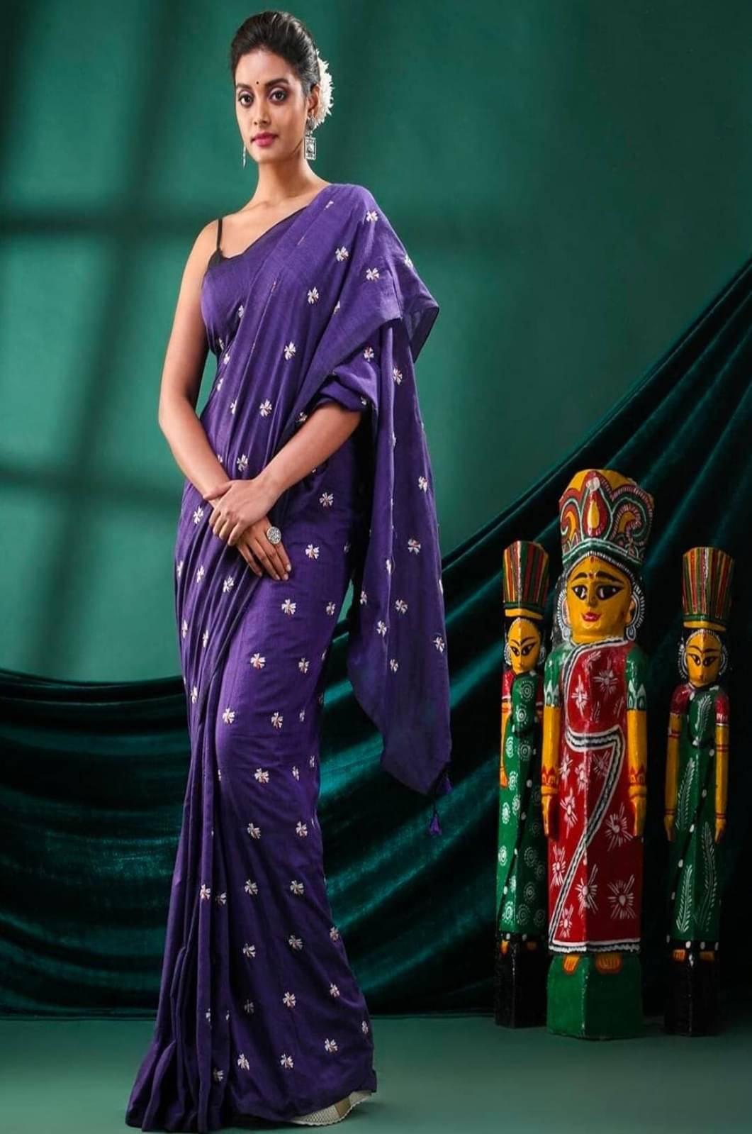     			BRYNBRIT Cotton Blend Embroidered Chanderi saree With Unstitched Blouse Piece ( Purple )