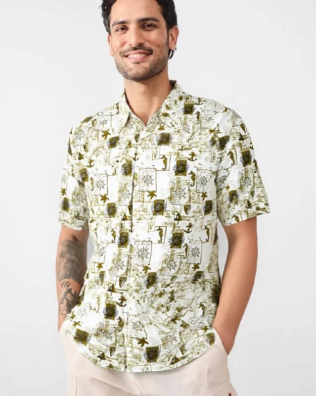 ETSY Cotton Blend Regular Fit Solids Half Sleeves Men's Casual Shirt - Green ( Pack of 1 ) ETSY Cotton Blend Regular Fit Solids Half Sleeves Men's Casual Shirt - Green ( Pack of 1 )