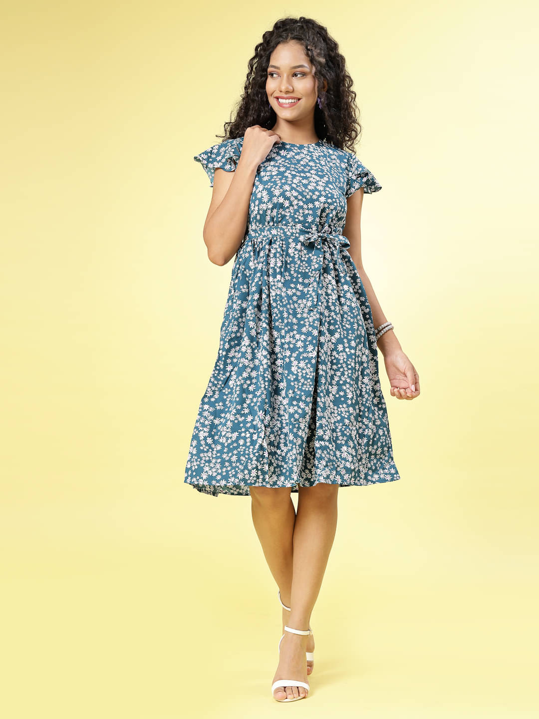     			Oomph! Women Crepe Printed A-line Dress ( Blue )