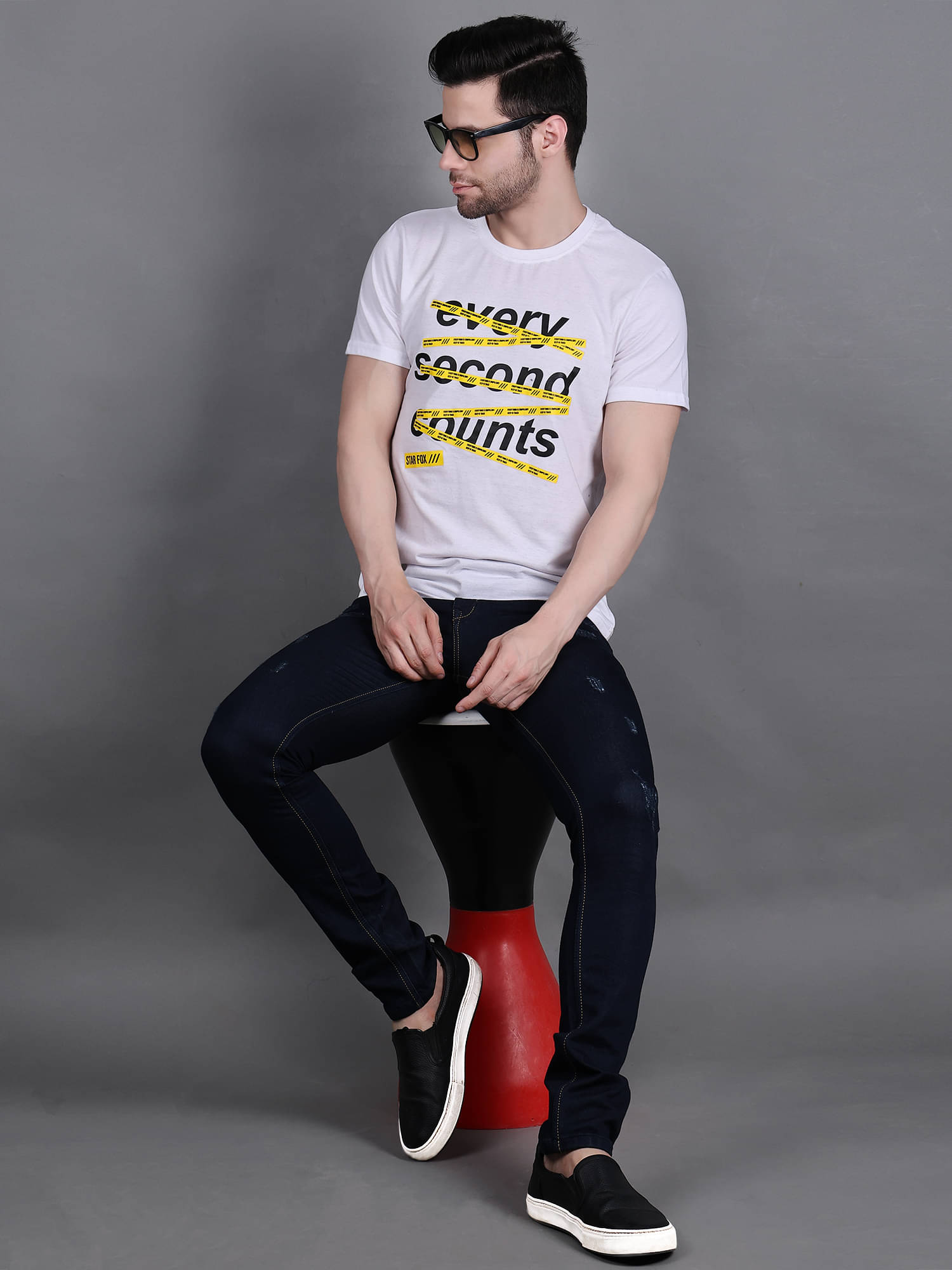 STARFOX Men Cotton Blend Slim Fit Printed T-Shirt ( White ) STARFOX Men Cotton Blend Slim Fit Printed T-Shirt ( White )