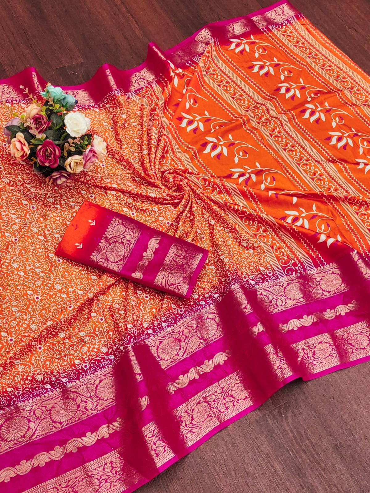     			Sanjana Silk Silk Blend Embellished Banarasi saree With Unstitched Blouse Piece ( Orange )