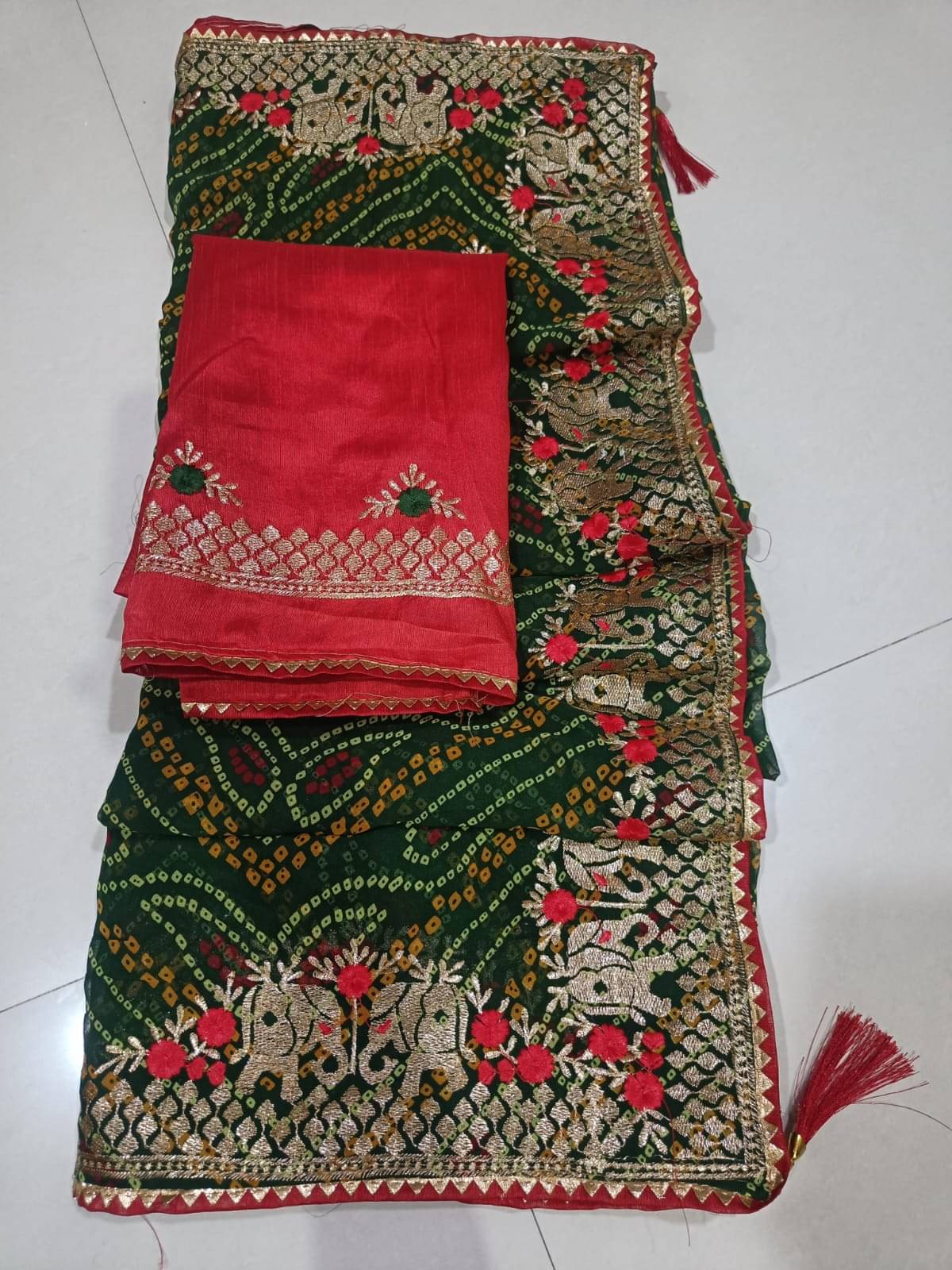 supalee Tex Georgette Printed Regular Saree With Unstitched Blouse Piece ( Green ) supalee Tex Georgette Printed Regular Saree With Unstitched Blouse Piece ( Green )