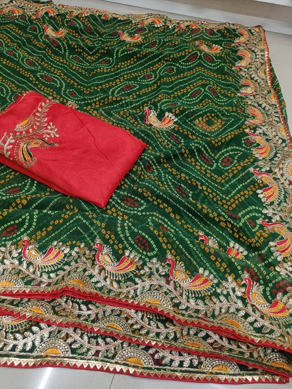     			supalee Tex Georgette Printed Regular Saree With Unstitched Blouse Piece ( Green )